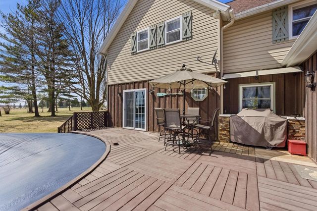 N9415 Sexton ROAD, Elkhart Lake, WI 53020