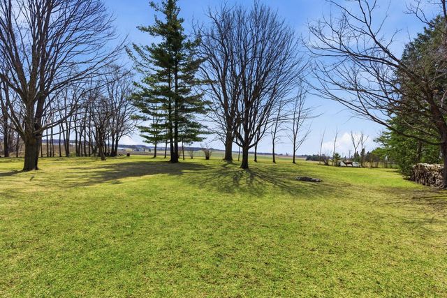 N9415 Sexton ROAD, Elkhart Lake, WI 53020