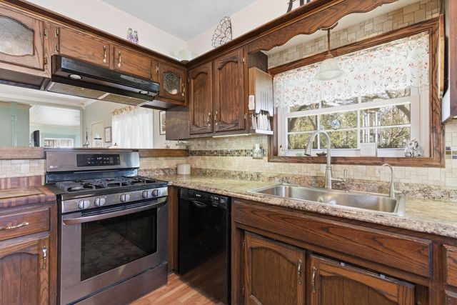 N9415 Sexton ROAD, Elkhart Lake, WI 53020