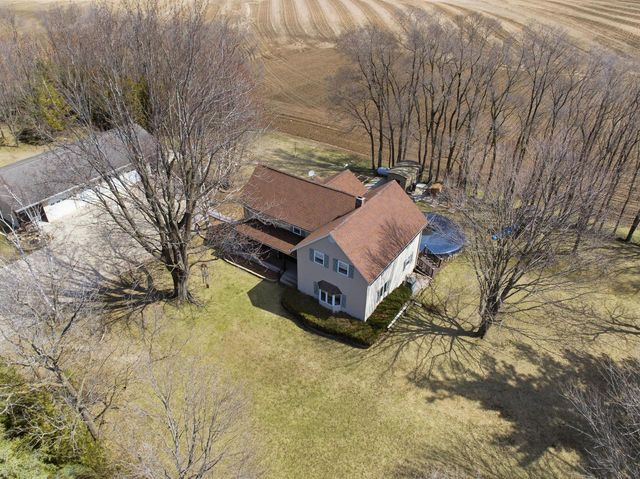 N9415 Sexton ROAD, Elkhart Lake, WI 53020