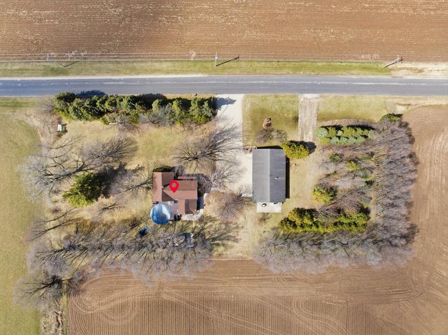 N9415 Sexton ROAD, Elkhart Lake, WI 53020