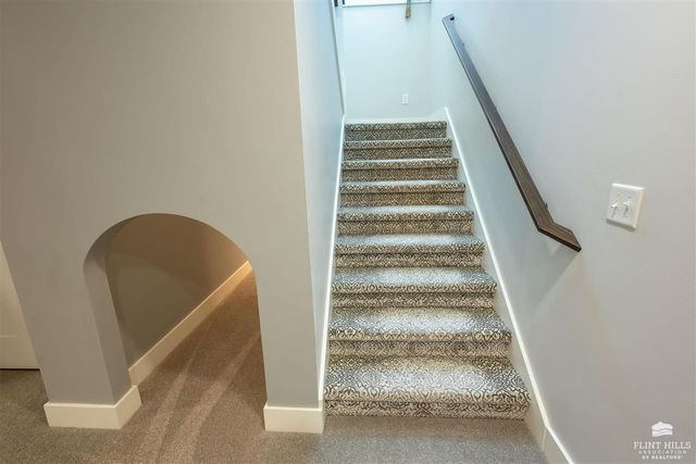 3218 Merced Drive, Manhattan, KS 66503