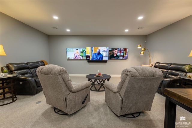 3218 Merced Drive, Manhattan, KS 66503