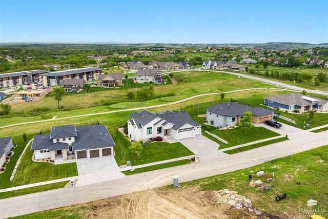 3218 Merced Drive, Manhattan, KS 66503