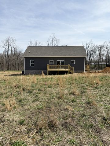 855 Annie Hollow Rd, Westmoreland, TN 37186