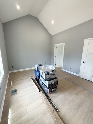 855 Annie Hollow Rd, Westmoreland, TN 37186