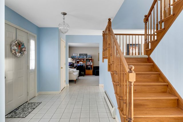 79 Brechlin Drive, Middletown, CT 06457