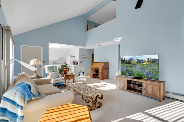 79 Brechlin Drive, Middletown, CT 06457