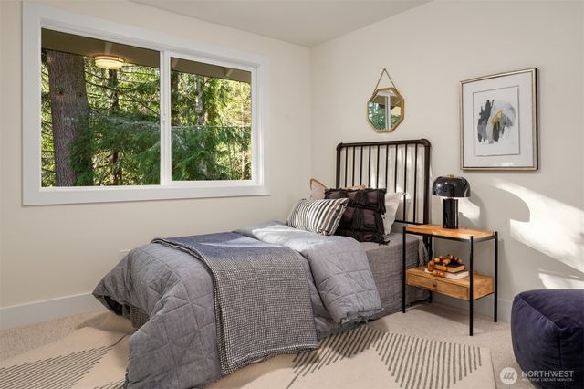 27313 NE 53rd Street, Redmond, WA 98053