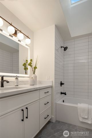 27313 NE 53rd Street, Redmond, WA 98053