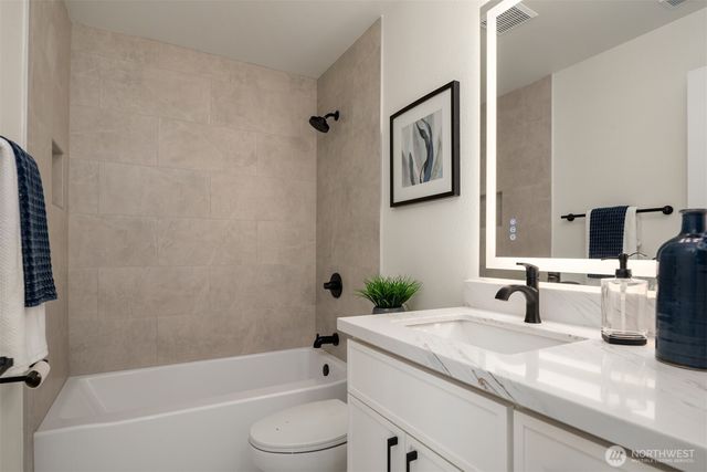 27313 NE 53rd Street, Redmond, WA 98053