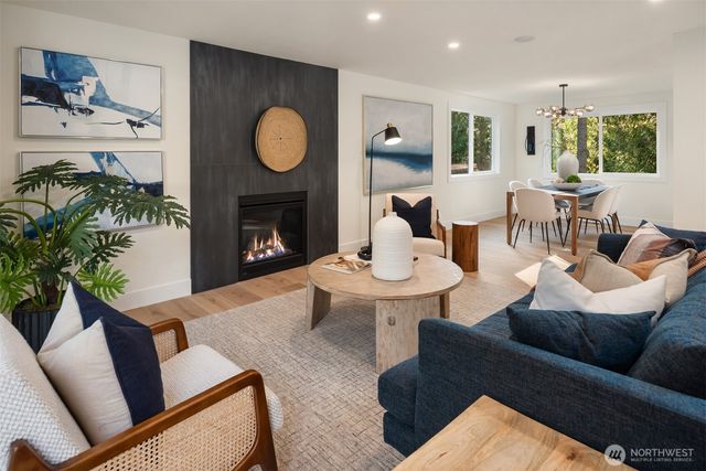 27313 NE 53rd Street, Redmond, WA 98053