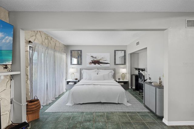 6140 SUN BOULEVARD S 7, St Petersburg, FL 33715