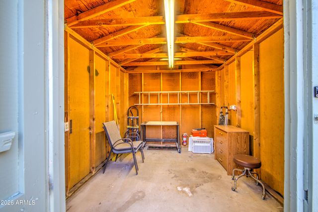 1350 N BOYD Road, Apache Junction, AZ 85119