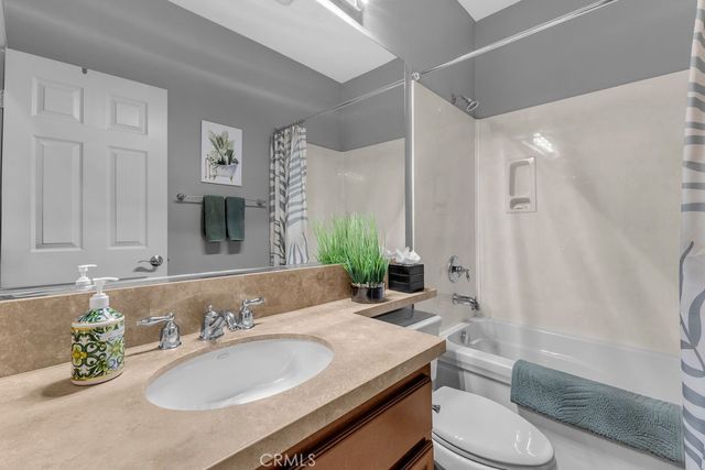 81930 Eagle Claw Drive, La Quinta, CA 92253