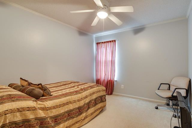 2806 MISTY VALLEY DR, Memphis, TN 38002