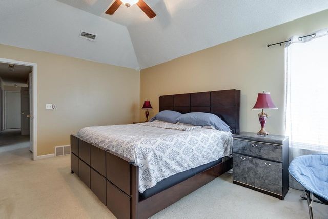 2806 MISTY VALLEY DR, Memphis, TN 38002
