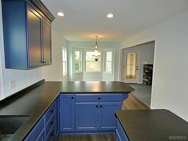 6385 Boston State Road 28, Hamburg, NY 14075