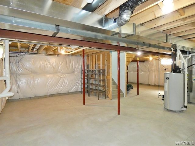 6385 Boston State Road 28, Hamburg, NY 14075