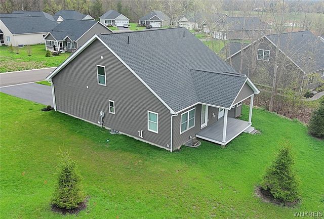 6385 Boston State Road 28, Hamburg, NY 14075