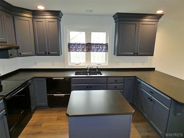 6385 Boston State Road 28, Hamburg, NY 14075