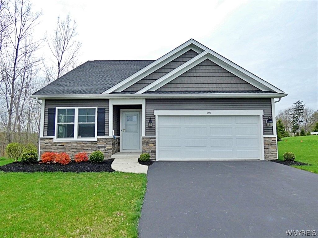6385 Boston State Road 28, Hamburg, NY 14075