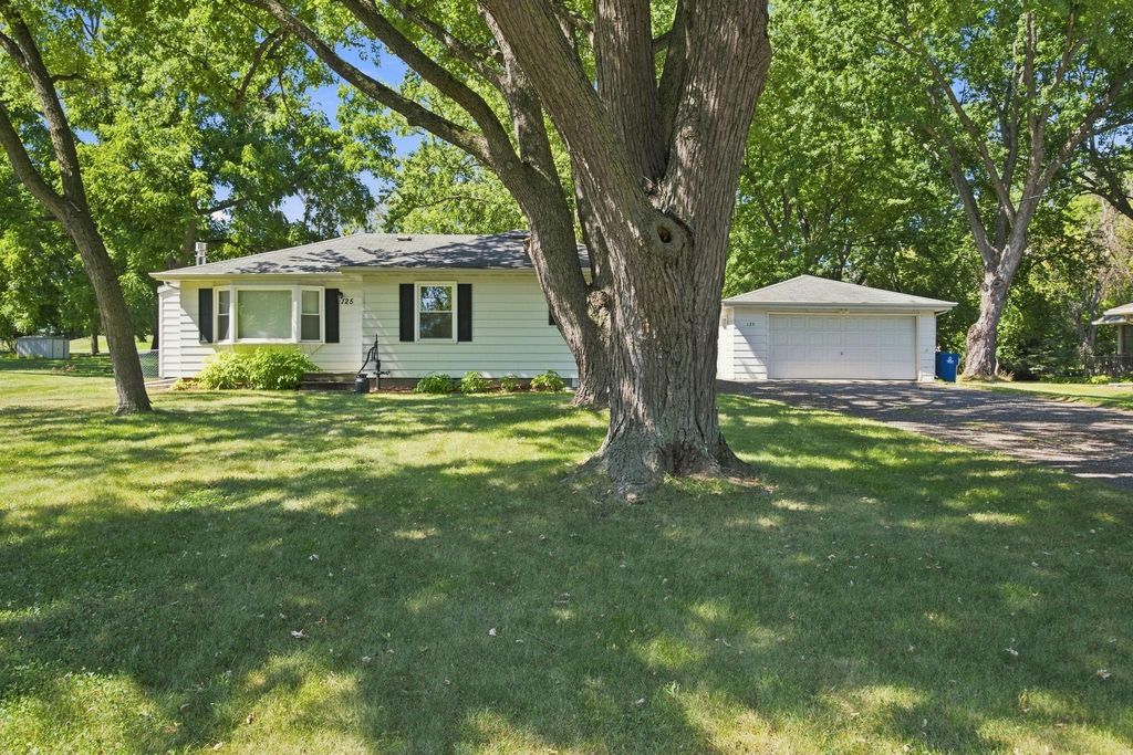 125 Hackberry Hill, Orono, MN 55356 — exterior