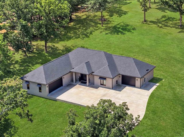 84 E Cadron Ridge Road, Greenbrier, AR 72058