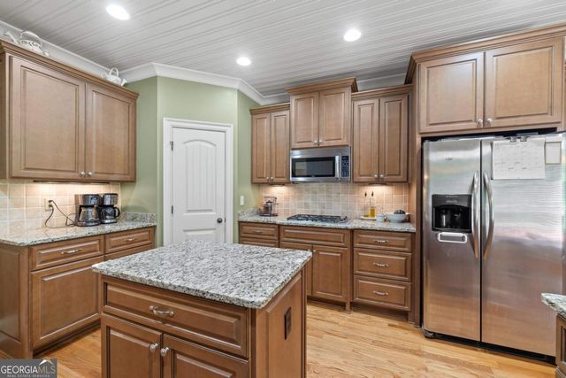 112 Pine Bloom Way, Eatonton, GA 31024