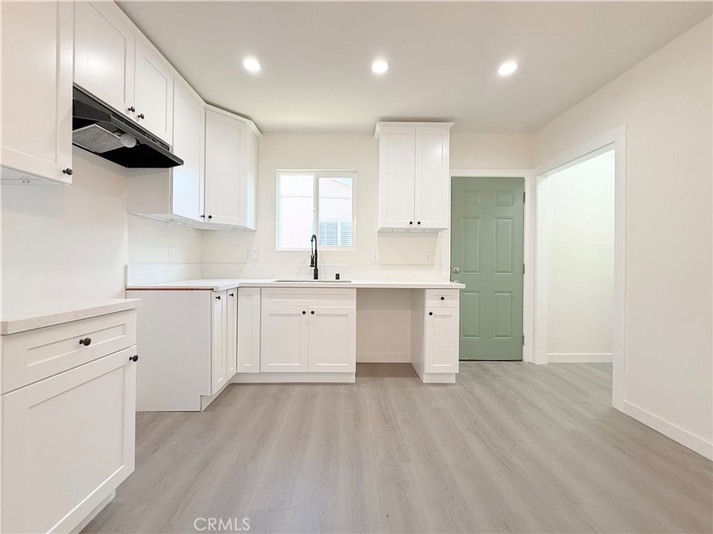 213 N Broadacres Avenue, Compton, CA 90220 — photo 5