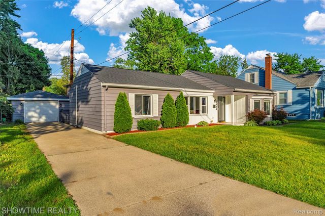 3444 Maple Street, Port Huron, MI 48060