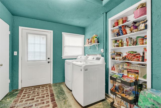 3444 Maple Street, Port Huron, MI 48060