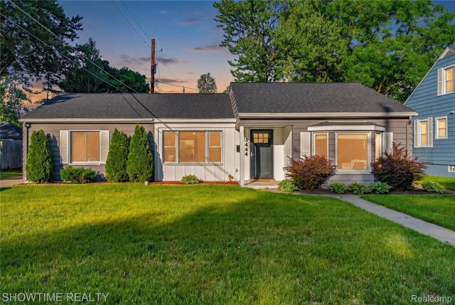3444 Maple Street, Port Huron, MI 48060