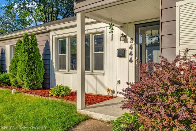 3444 Maple Street, Port Huron, MI 48060