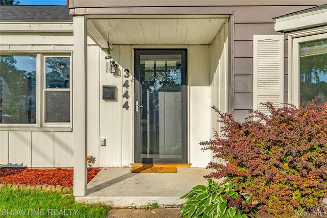 3444 Maple Street, Port Huron, MI 48060