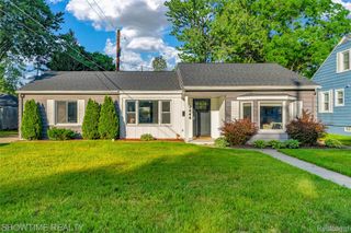 3444 Maple Street, Port Huron, MI 48060