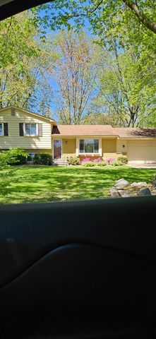 3584 W Maple Road, Wixom, MI 48393