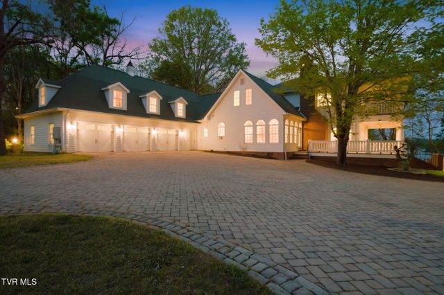 133 Knob Creek Dock Road, Johnson City, TN 37601