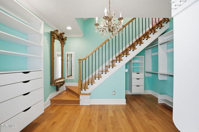 133 Knob Creek Dock Road, Johnson City, TN 37601
