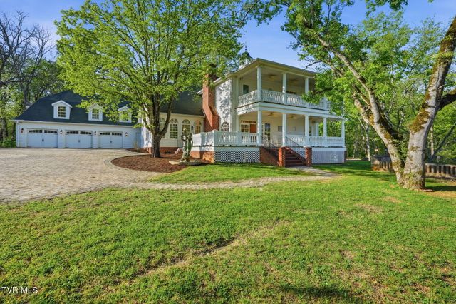 133 Knob Creek Dock Road, Johnson City, TN 37601