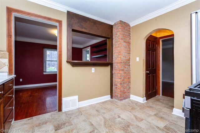 231 Academy Street, Ferndale, MI 48220