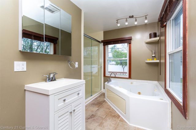 231 Academy Street, Ferndale, MI 48220