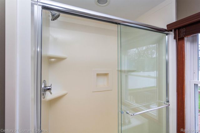 231 Academy Street, Ferndale, MI 48220