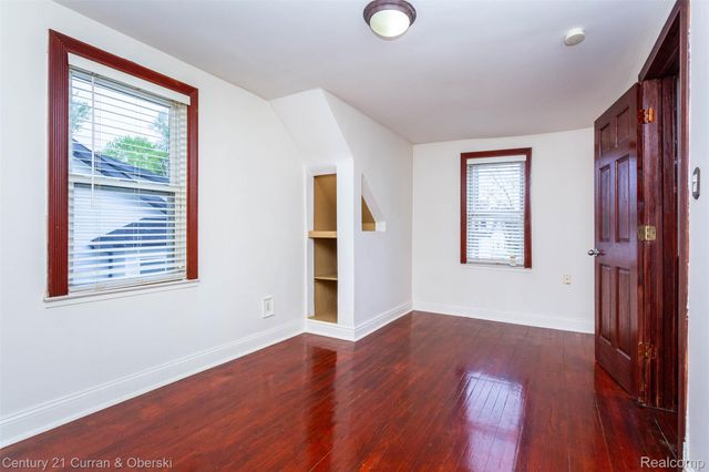 231 Academy Street, Ferndale, MI 48220