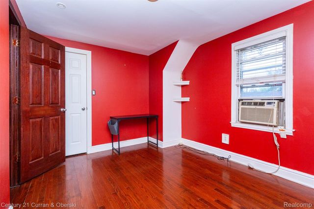 231 Academy Street, Ferndale, MI 48220