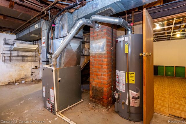 231 Academy Street, Ferndale, MI 48220