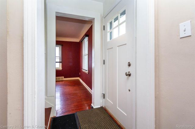 231 Academy Street, Ferndale, MI 48220