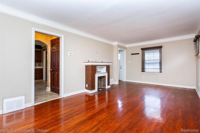 231 Academy Street, Ferndale, MI 48220