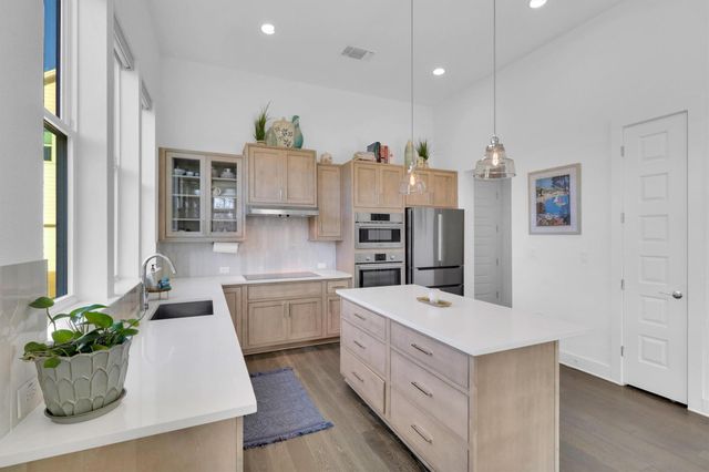 4806 Olive Sparrow DR C, Austin, TX 78723