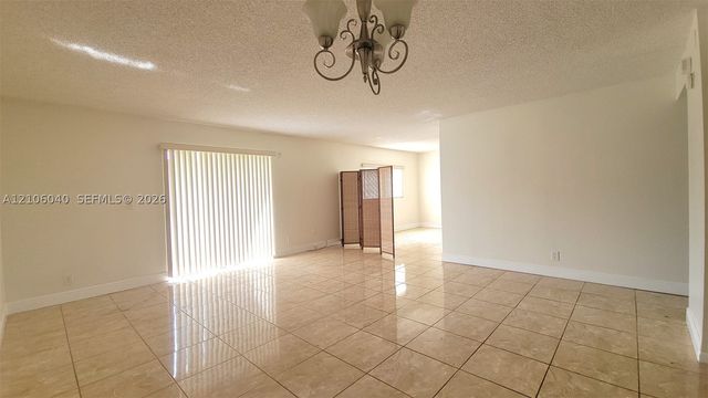 4101 NW 26th St 261, Lauderhill, FL 33313